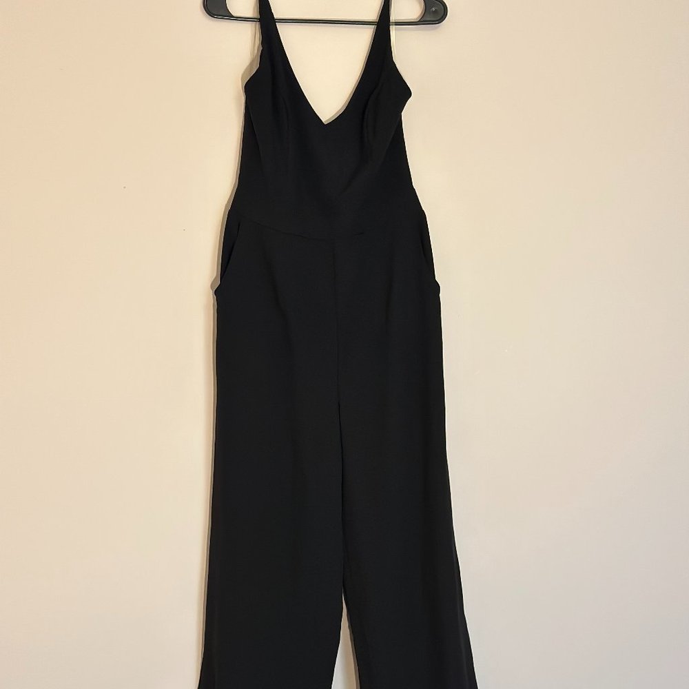 Charlotte Russe Women's Black Elegant Pocket Open Back Jumpsuit